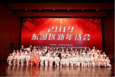 曹燦藝術(shù)學(xué)校最新課程表 點(diǎn)擊了解詳情